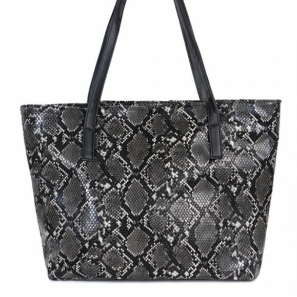 J. Elise Boutique Handbags - BLACK PYTHON PRINT FAUX LEATHER TOTE BAG
